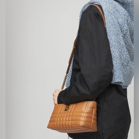 BURBERRY - LOLA SMALL QUILTED CROSSBODY BAG MAPLE BROWN - Picture 15 of 16
